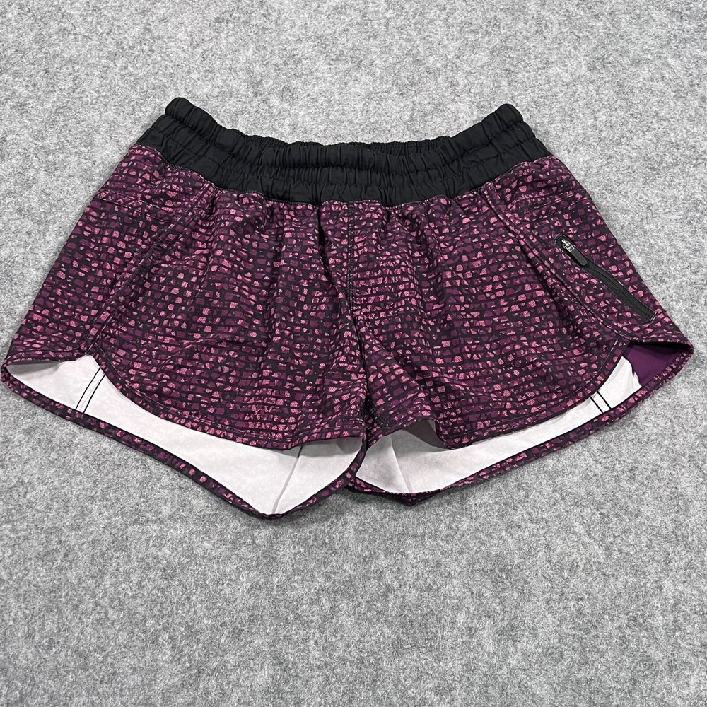 Lululemon Athletica Shatter Weave Dust Coral Plum Black Tracker Short IV Size 6‎